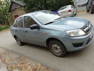 2015 Lada (ВАЗ) Granta I, серебристый, 550000 рублей, вид 2