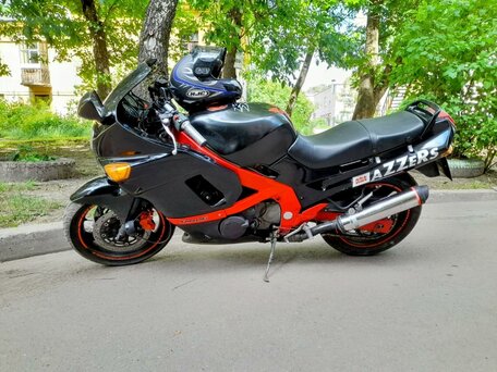 1992 Kawasaki ZZR 400, чёрный, 180000 рублей, вид 1