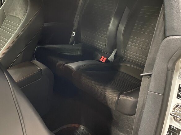 2011 Volkswagen Scirocco III, белый - вид 10