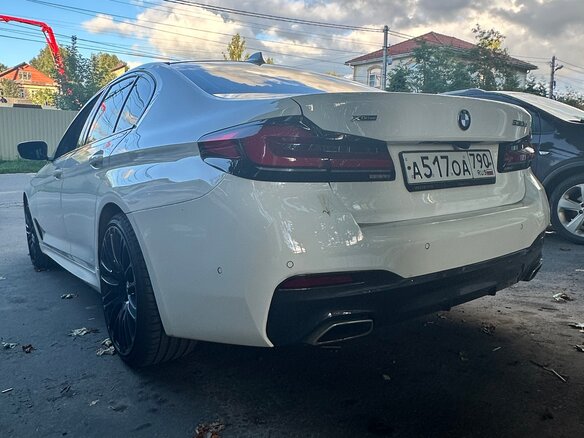 2020 BMW 5 серии 530d xDrive VII (G30/G31/G38) Рестайлинг, белый - вид 3