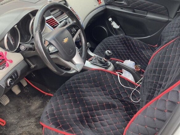 2012 Chevrolet Cruze I, белый, 850000 рублей - вид 2