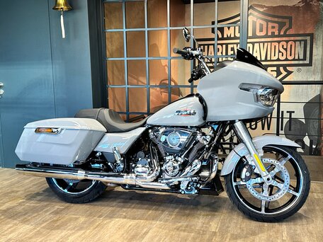 2024 Harley-Davidson Road Glide Special, серый, 4200000 рублей, вид 3