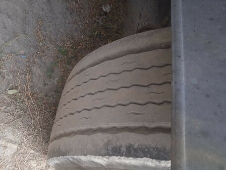 2002 Fruehauf Полуприцеп-бортовой, белый, 700000 рублей, вид 3