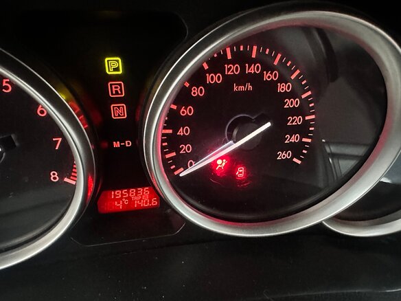 2008 Mazda 6 II (GH), пурпурный, 650000 рублей - вид 4