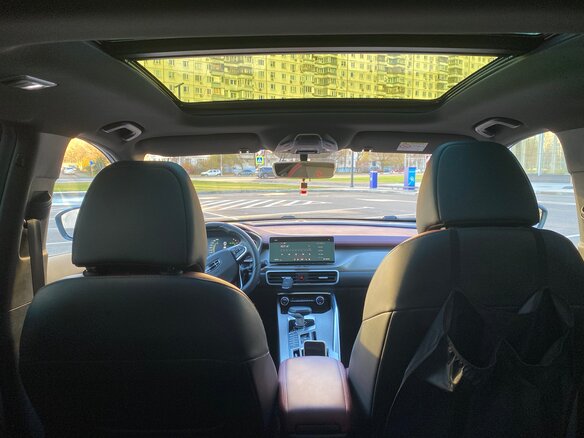 2023 Geely Coolray I, серый, 2500000 рублей - вид 27