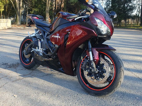 2009 Honda CBR 1000 RR/RA Fireblade, красный, 880000 рублей, вид 1