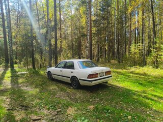 1996 Toyota Crown X (S150), белый, 780000 рублей, вид 4