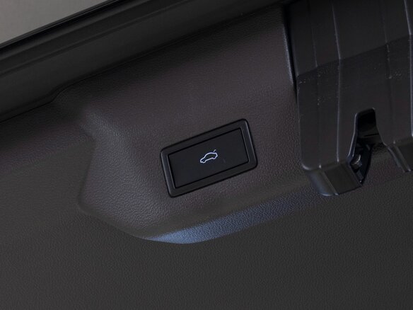 2024 Volkswagen Multivan Long T7, чёрный, 9110521 рублей - вид 9