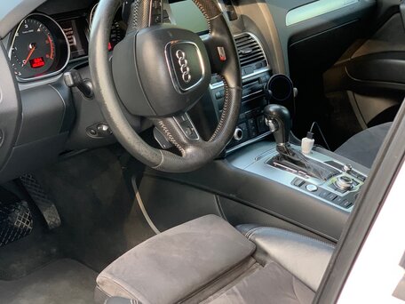 2010 Audi Q7 8-speed I (4L) Рестайлинг, белый, 1300000 рублей, вид 4