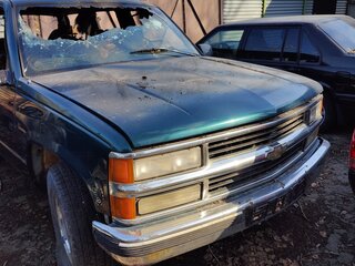 1995 Chevrolet Tahoe I, зелёный, 250000 рублей, вид 2