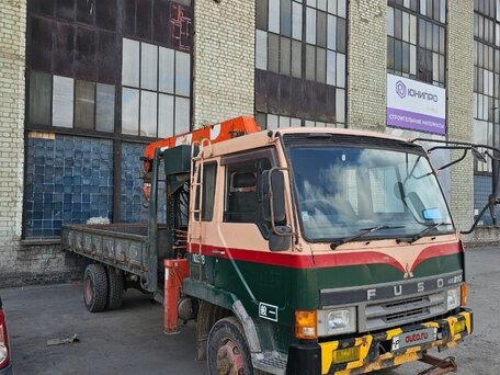 1994 Fuso (Mitsubishi) Fighter, зелёный, 2999000 рублей, вид 2