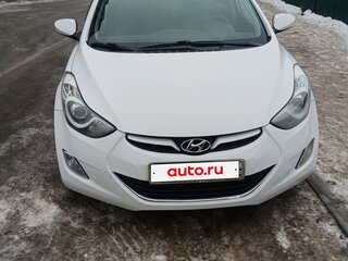 2013 Hyundai Elantra V (MD), белый, 980000 рублей, вид 2