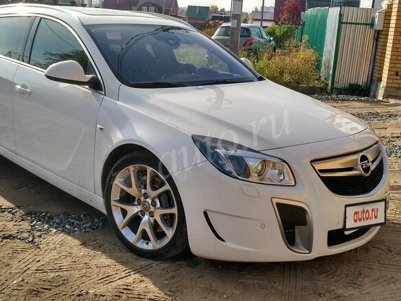 2012 Opel Insignia OPC I, белый - вид 2