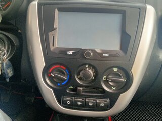 2018 Lada (ВАЗ) Granta I Рестайлинг, белый, 650000 рублей, вид 3
