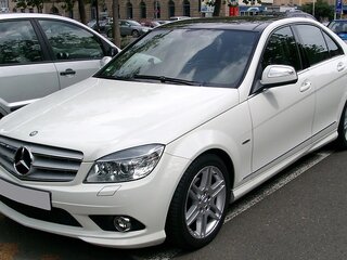 2008 Mercedes-Benz C-Класс 230 III (W204), белый, 1165000 рублей, вид 1