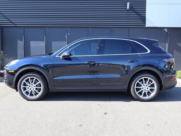 2022 Porsche Cayenne III, чёрный, 12291802 рублей - вид 1