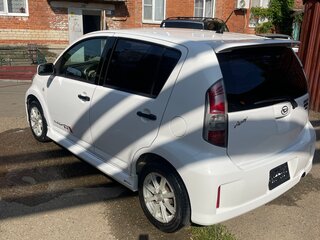2008 Daihatsu Sirion II (M3) Рестайлинг, белый, 875000 рублей, вид 5