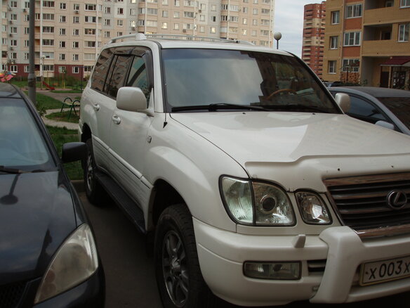 2004 Lexus LX 470 II Рестайлинг, белый - вид 8