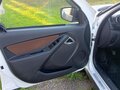 2019 Lada (ВАЗ) Granta Cross I Рестайлинг, белый, 1100000 рублей - вид 6