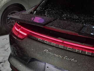 2017 Porsche Panamera Turbo II, серый, 8700000 рублей, вид 2