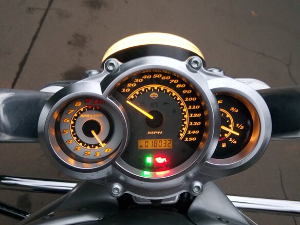 2009 Harley-Davidson V-Rod Muscle, серый - вид 3