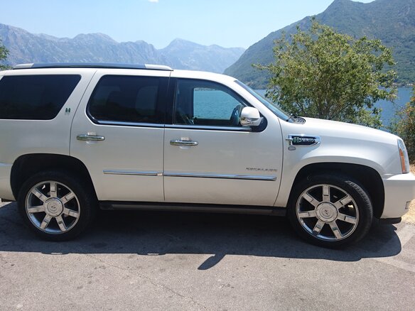 2011 Cadillac Escalade III, белый - вид 7
