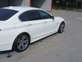 2011 BMW 5 серии 528i VI (F10/F11/F07), белый, 1620000 рублей, вид 3