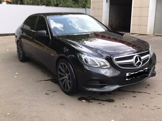 2013 Mercedes-Benz E-Класс 200 IV (W212, S212, C207) Рестайлинг, чёрный, 1780000 рублей, вид 2