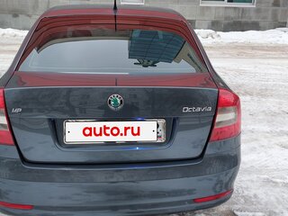 2011 Skoda Octavia II (A5) Рестайлинг, серый, 850000 рублей, вид 5