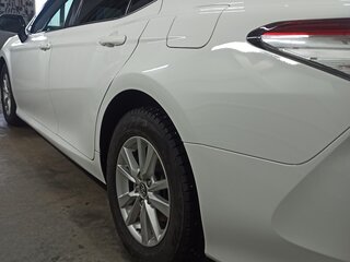 2019 Toyota Camry VIII (XV70), белый, 2800000 рублей, вид 2