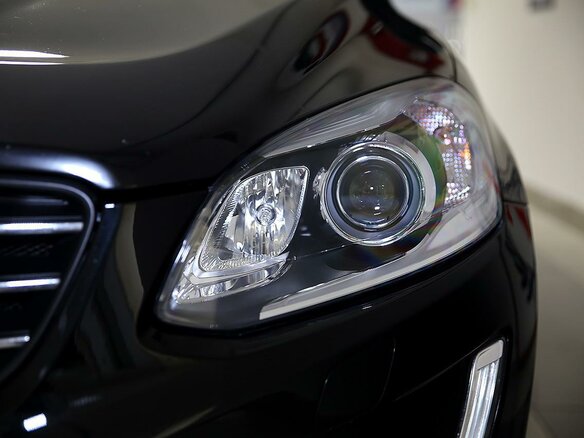 2016 Volvo XC60 I Рестайлинг, чёрный - вид 8