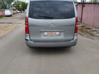 2012 Hyundai H-1 5-speed II, серый, 1750000 рублей, вид 3
