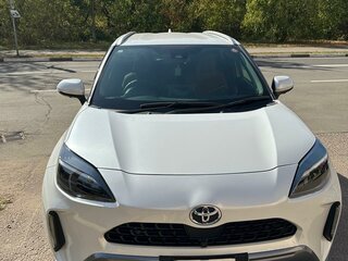 2023 Toyota Yaris Cross I, белый, 2700000 рублей, вид 1