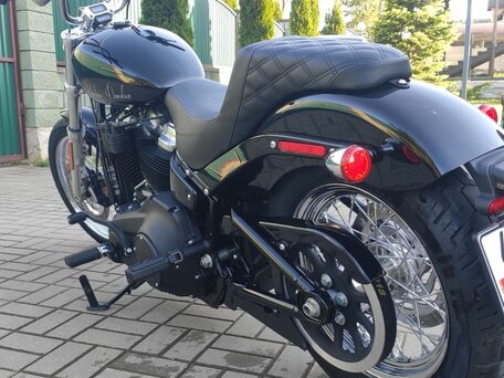 2021 Harley-Davidson Softail Standard, чёрный, 1150000 рублей, вид 3