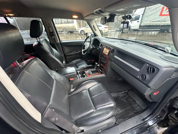 2008 Jeep Commander, чёрный, 1650000 рублей - вид 10