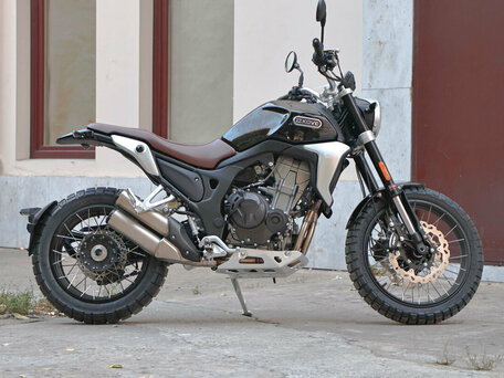 2024 Kove 500F Wild, чёрный, 559900 рублей, вид 5