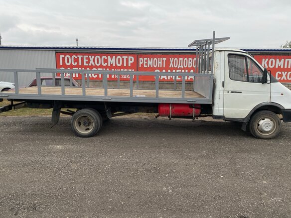 2002 ГАЗ ГАЗель (3302), белый, 350000 рублей - вид 3
