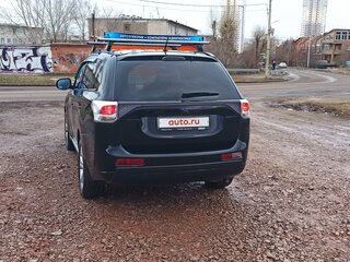 2012 Mitsubishi Outlander III, чёрный, 1450000 рублей, вид 4