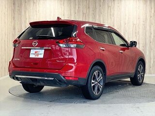 2019 Nissan X-Trail III Рестайлинг, красный, 1720000 рублей, вид 5
