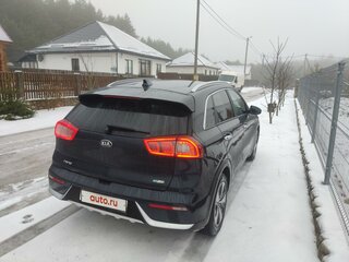 2017 Kia Niro Plug-in hybrid I, синий, 1688566 рублей, вид 5