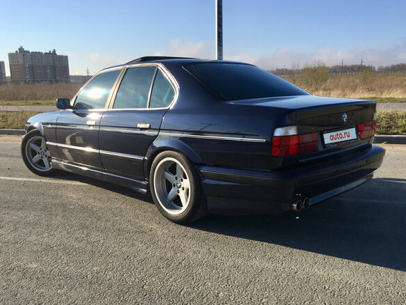 1993 BMW 5 серии 540i III (E34), синий - вид 4