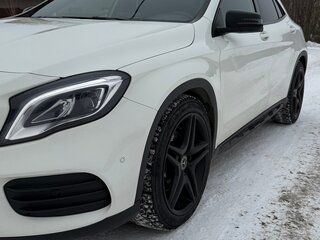 2017 Mercedes-Benz GLA 250 I (X156) Рестайлинг, белый, 2750000 рублей, вид 4