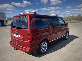 2019 Volkswagen Multivan T6 Рестайлинг, красный, 6900000 рублей, вид 4