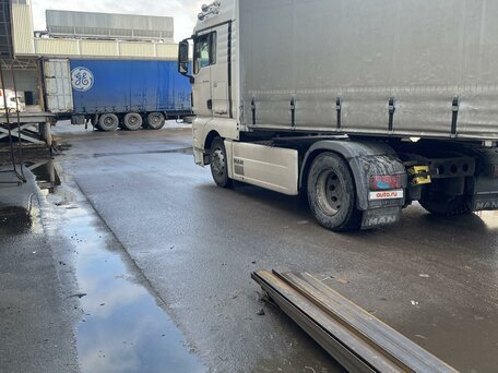 2009 MAN TGX, белый, 6500000 рублей, вид 2