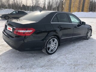 2010 Mercedes-Benz E-Класс 300 IV (W212, S212, C207), чёрный, 1700000 рублей, вид 3