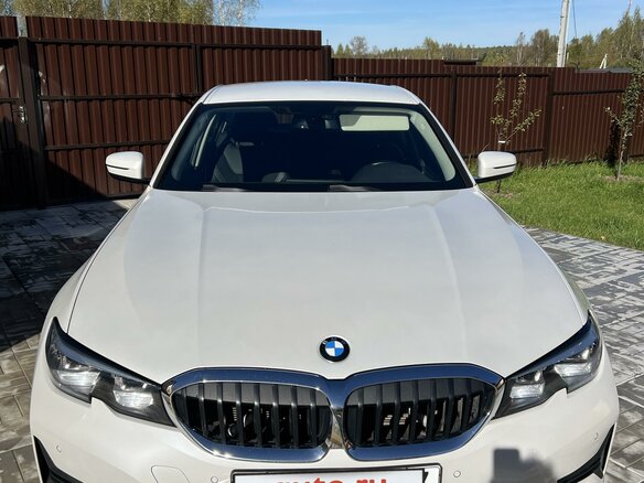 2021 BMW 3 серии 320i VII (G2x), белый, 3500000 рублей - вид 3