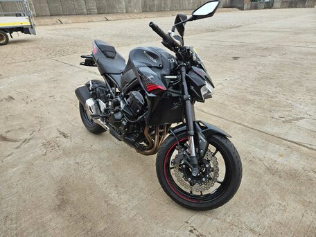 2020 Kawasaki Z 900, чёрный, 855000 рублей, вид 2