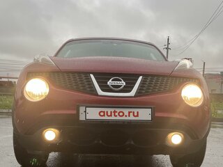 2014 Nissan Juke I Рестайлинг, красный, 1350000 рублей, вид 2