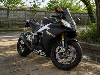 2013 Aprilia RSV4, серый, 1040000 рублей, вид 2