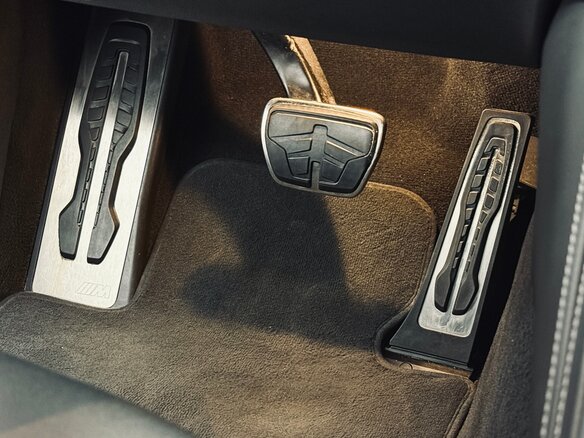 2023 BMW 4 серии Gran Coupe 430d xDrive G22, G23, G26, серый, 7500000 рублей - вид 36